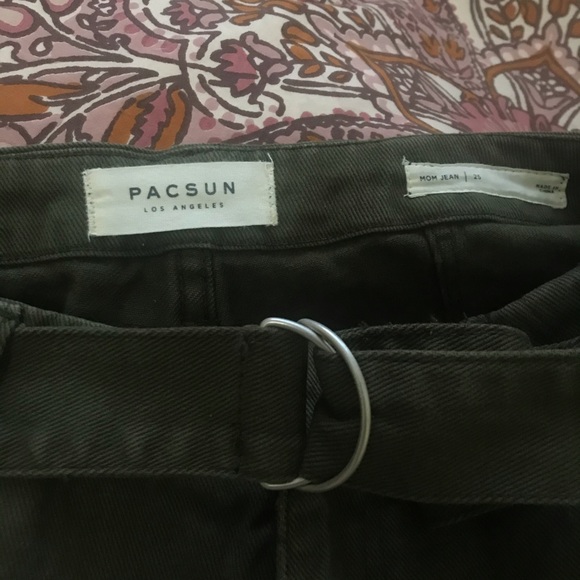 PacSun Olive Green Cargo Pants - Picture 4 of 4